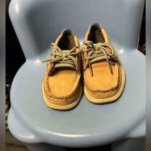 Toddler Sperry’s